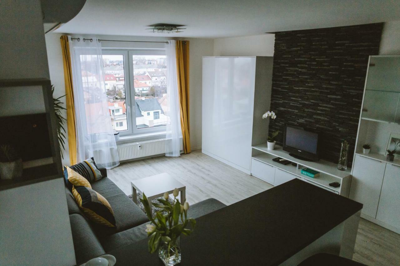Design Apartment, The City Centre Close To The Health Spa Pöstyén Kültér fotó