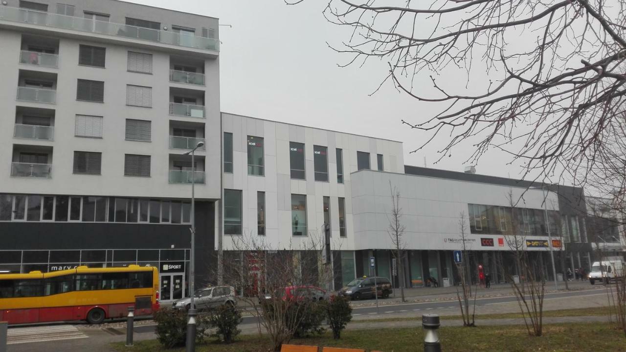 Design Apartment, The City Centre Close To The Health Spa Pöstyén Kültér fotó